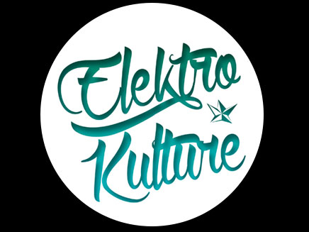 Clic the logo to enter